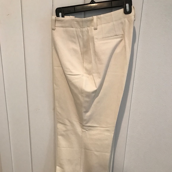 Eddie Bauer Pants - NWT Eddie Bauer Ivory Trousers